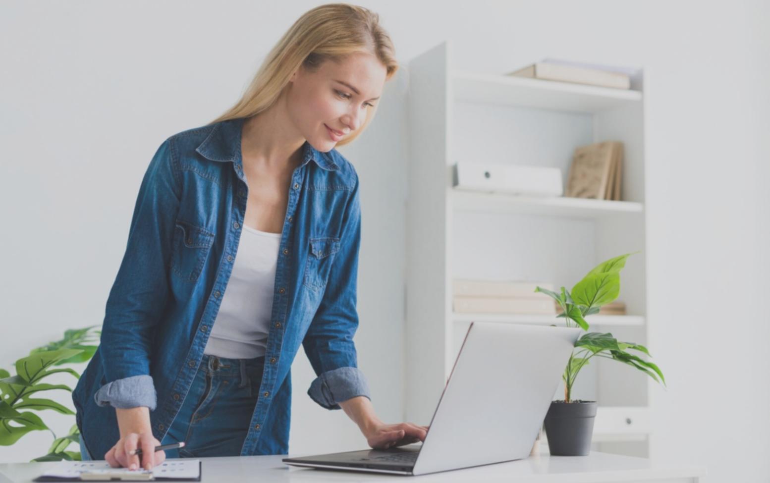 Analyse financière en entreprise lors d'une session de formation